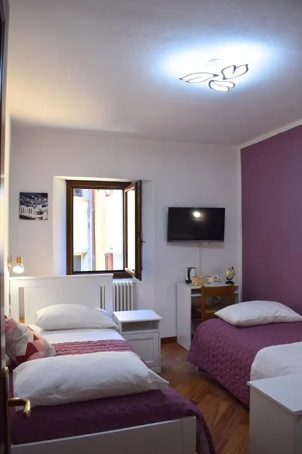 Bed & Breakfast Il Ginepro B&B Piamaggio Italy