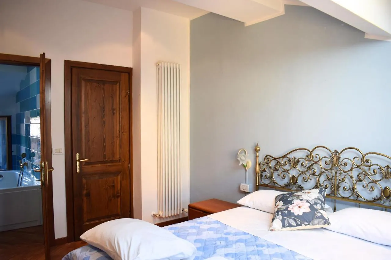 Il Ginepro B&B Piamaggio Bed & Breakfast
