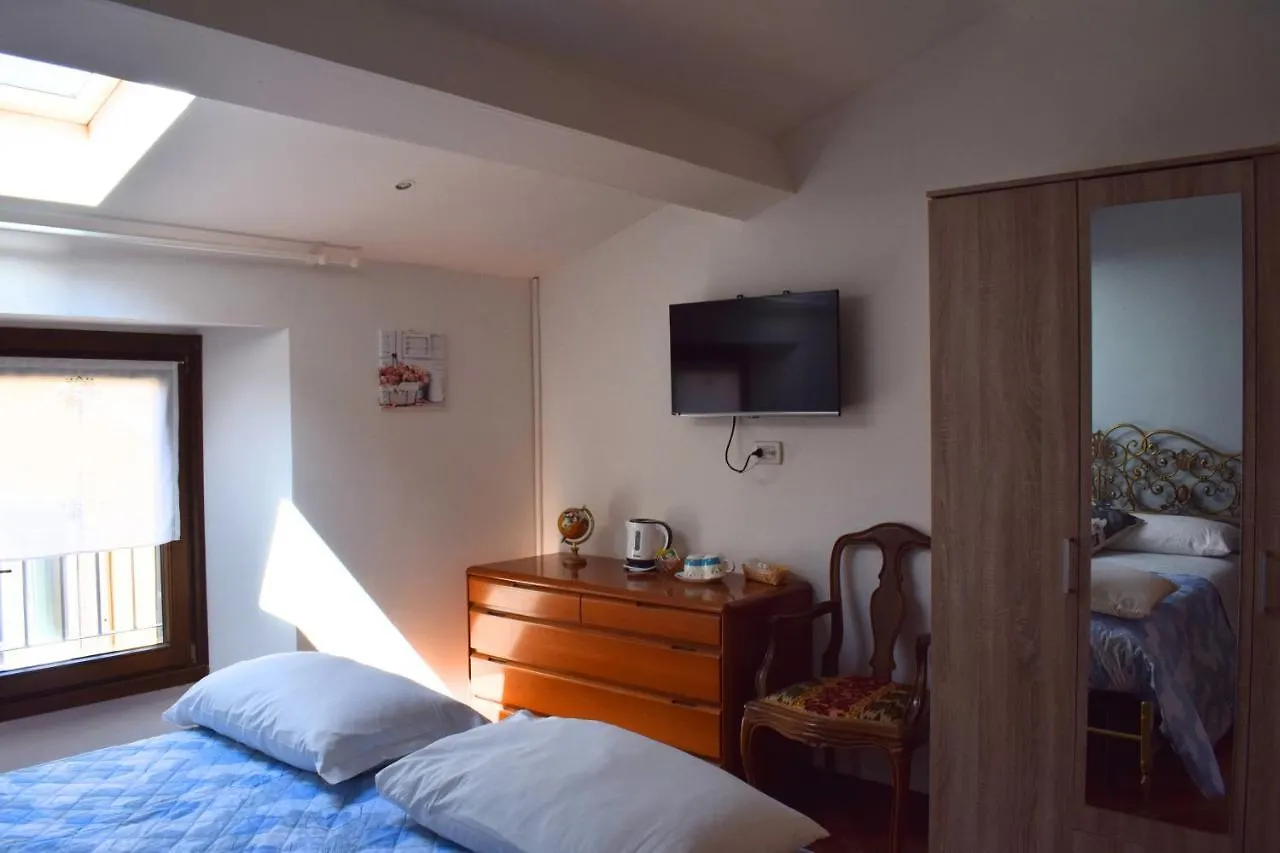Bed & Breakfast Il Ginepro B&B Piamaggio Italy