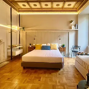 Z-archsuites Urbs , Roma Italia